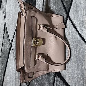 Michael Kors Key&Lock Powder Blush Satchel Handbag Purse